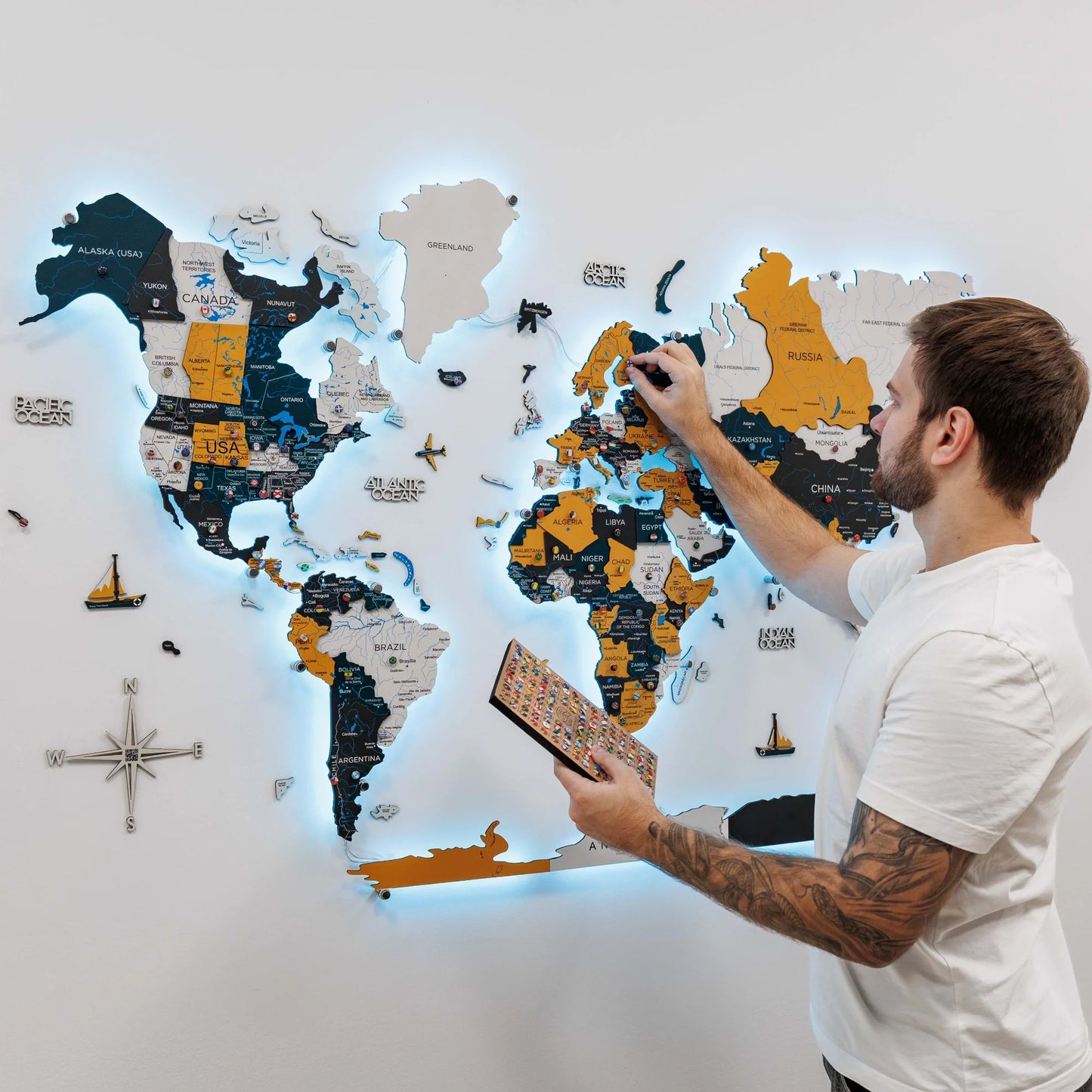 3D LED / LUMINOUS Wooden World Map 3.0 Country
