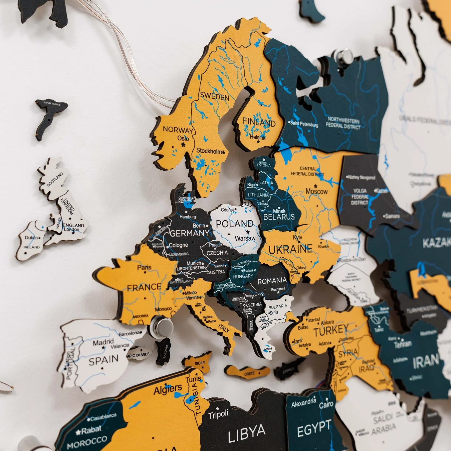 3D LED / LUMINOUS Wooden World Map 3.0 Country