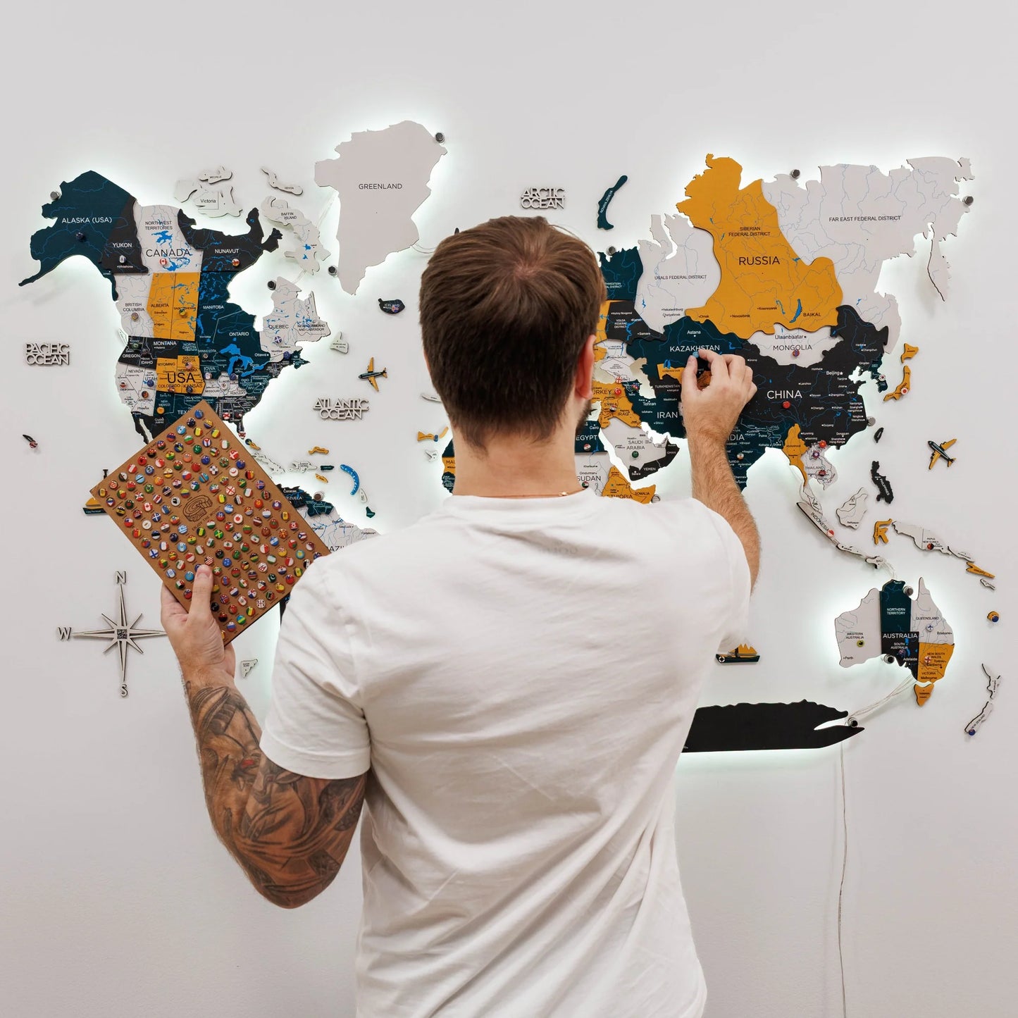 3D LED / LUMINOUS Wooden World Map 3.0 Country