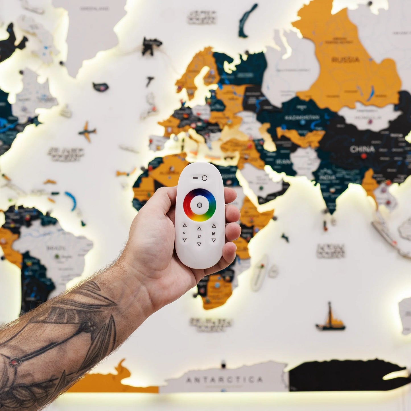 3D LED / LUMINOUS Wooden World Map 3.0 Country
