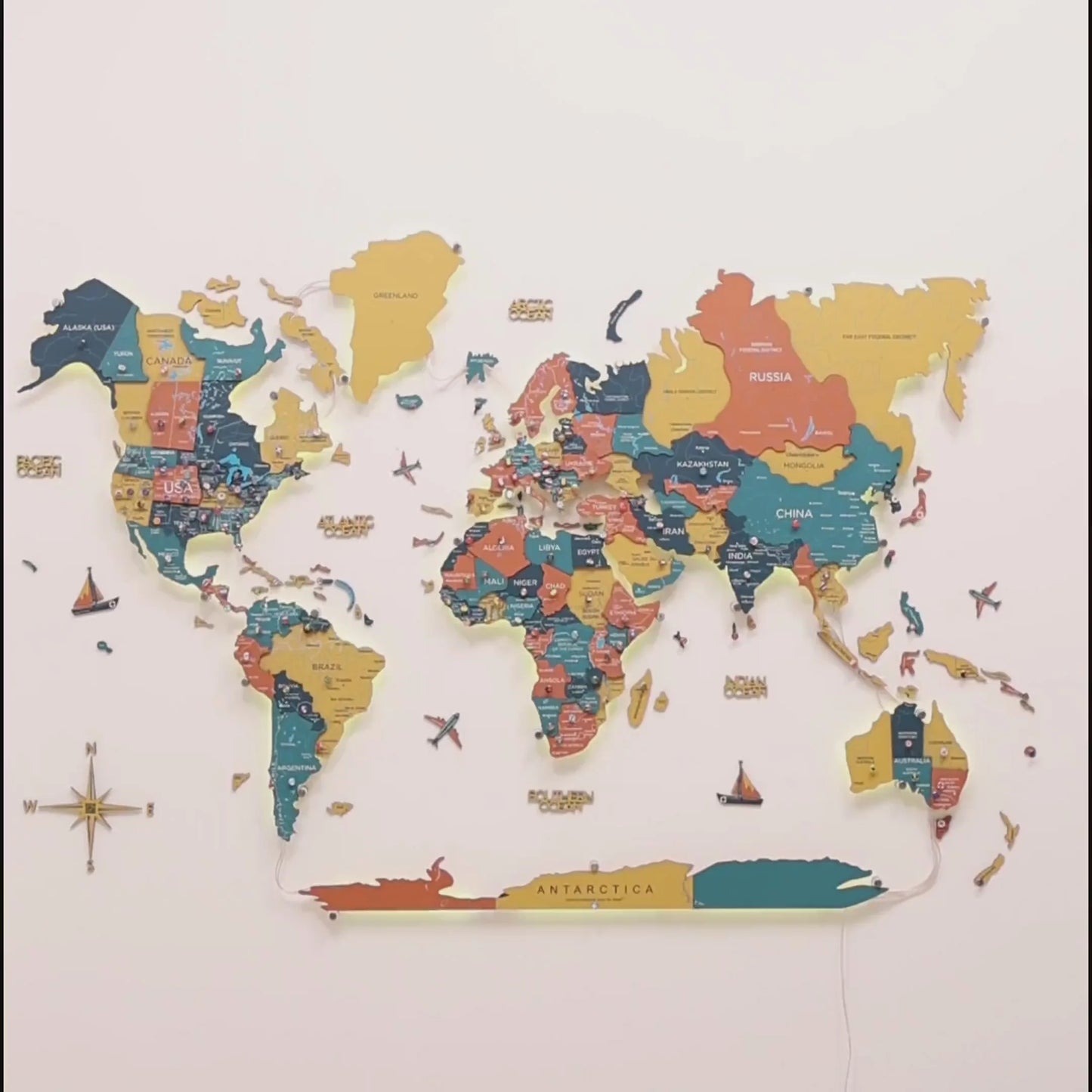 3D LED / LUMINOUS Wooden World Map 3.0 Indie