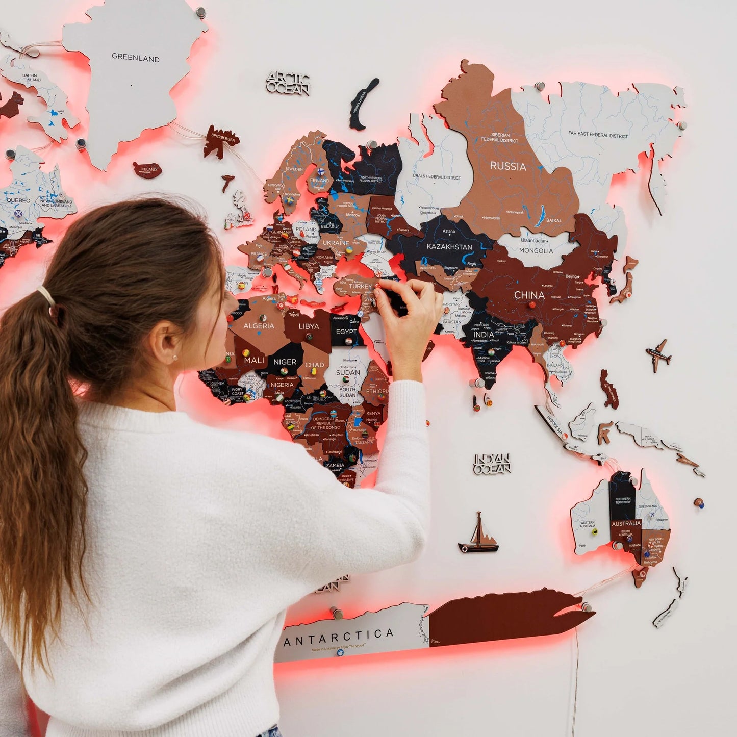 3D LED / LUMINOUS Wooden World Map 3.0 Rustic