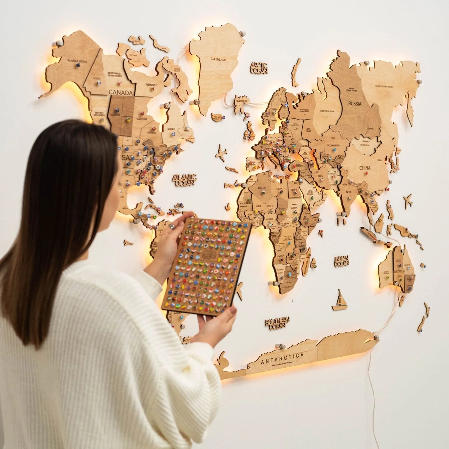 3D LED Wooden World Map 3.0 Gold
