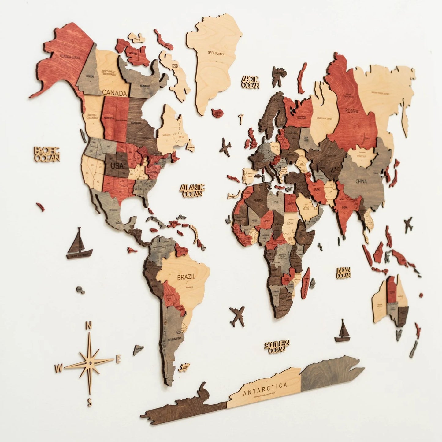 3D Wooden World Map Fusion