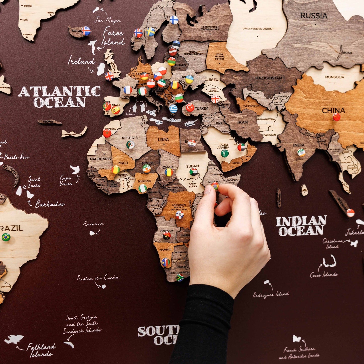 3D Wooden Map on Board Multicolor - Burgundy