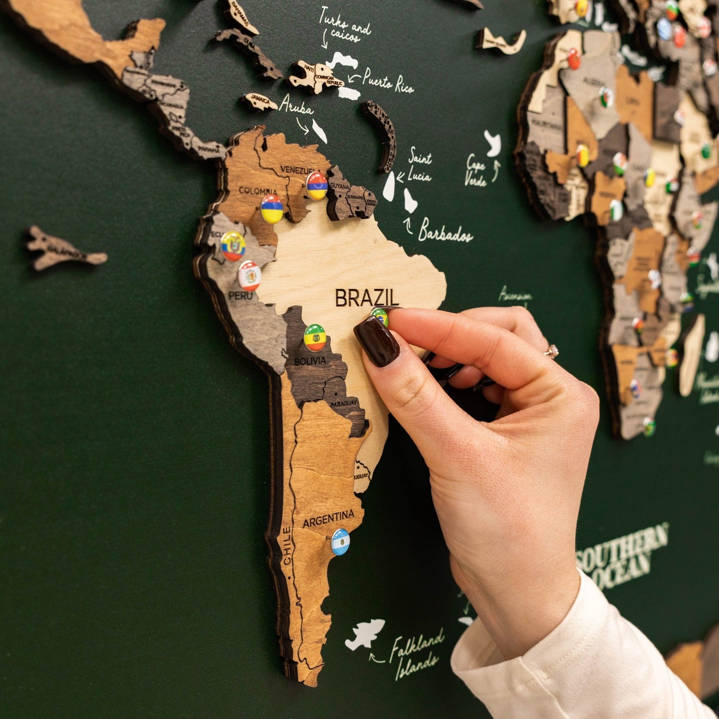 3D Wooden Map on Board Multicolor - Green